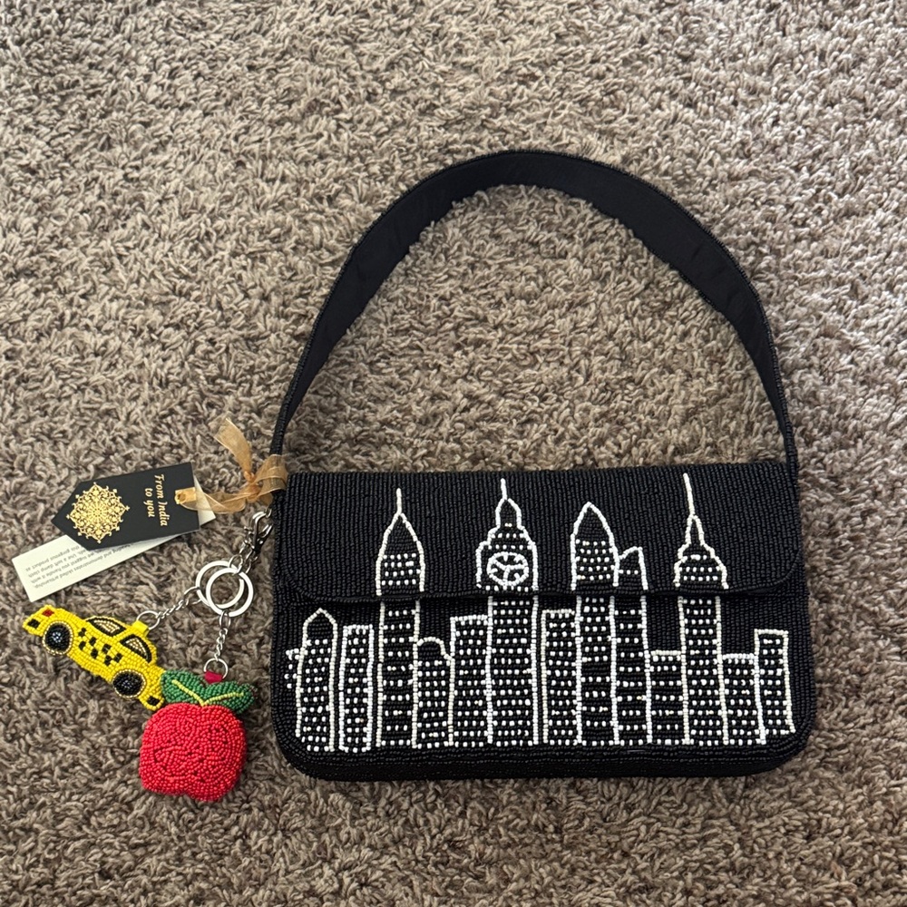 Beaded NYC Skyline Handbag with Taxi & Apple Charms